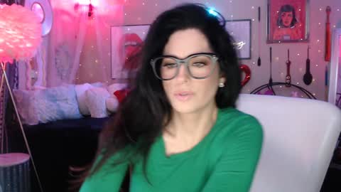 Snapshot of milf_lacey chatting on 03.09.25 Milf Lacey online show from 03.09.25