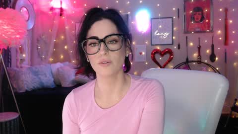 Snapshot of milf_lacey chatting on 03.11.25 Milf Lacey online show from 03.11.25