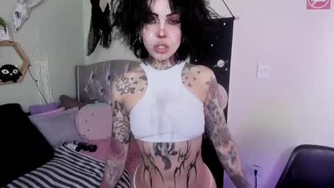 Isabella online show from 03.07.25