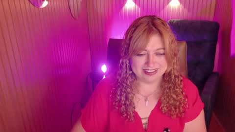 Snapshot of milfarlet chatting on 02.21.26 Arlet online show from 02.21.26