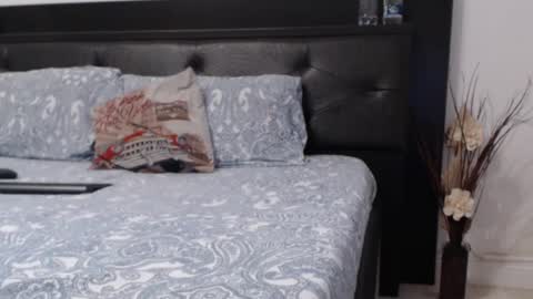 milfa online show from 02.27.25