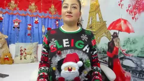 Snapshot of milfboobs_10 chatting on 12.16.24 Nakary Bustamante online show from 12.16.24