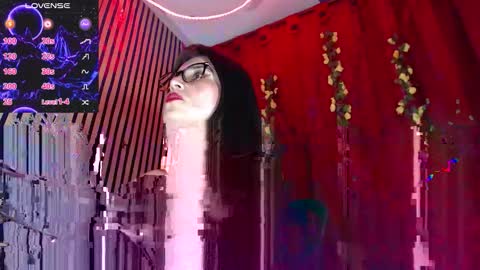 Snapshot of milfsexx_ chatting on 03.03.26 Andrea online show from 03.03.26