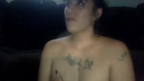 Snapshot of milfsfreaky69 chatting on 01.26.25 BabygirlsFreaky online show from 01.26.25