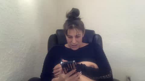 Snapshot of milfsfreaky69 chatting on 02.04.25 BabygirlsFreaky online show from 02.04.25