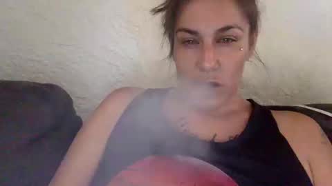 Snapshot of milfsfreaky69 chatting on 10.14.25 BabygirlsFreaky online show from 10.14.25