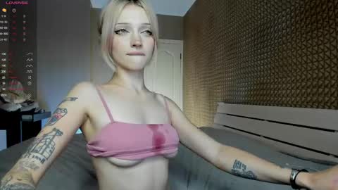 Snapshot of milinamarvelous chatting on 05.20.26 Mila 3 aka Deepthroat World Champion online show from 05.20.26
