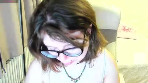Snapshot of milisasweet chatting on 09.30.25 MilisaSweet online show from 09.30.25