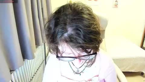 Snapshot of milisasweet chatting on 10.04.25 MilisaSweet online show from 10.04.25