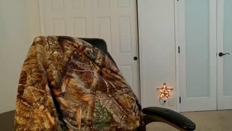 Snapshot of militaryfratboy chatting on 05.20.26 militaryfratboy online show from 05.20.26