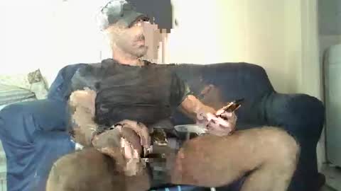 Snapshot of militaryx chatting on 04.08.26 militaryx online show from 04.08.26
