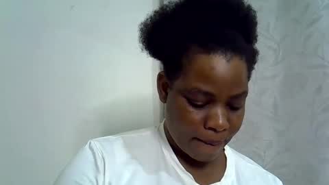 Snapshot of milk_titz chatting on 01.30.25 kinwity online show from 01.30.25