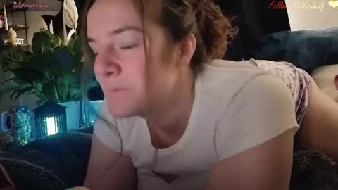 Snapshot of milkedmilf chatting on 04.23.26 milkedmilf online show from 04.23.26