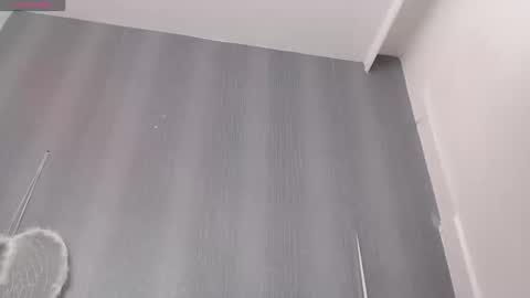 Amira online show from 09.09.25