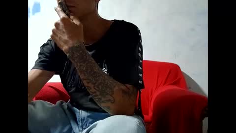 Snapshot of milkhammer chatting on 12.25.24 Hammer online show from 12.25.24