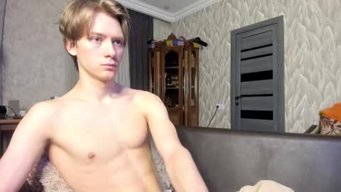 Isaac online show from 03.13.26