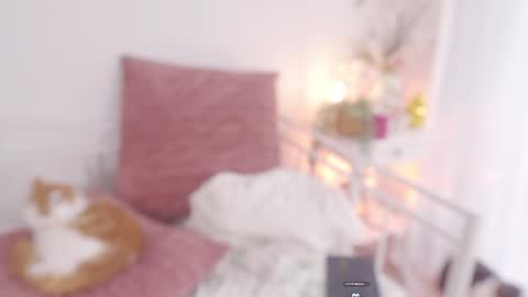 milky_0 online show from 07.03.26