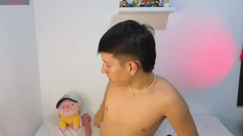 Snapshot of milky__boy_ chatting on 05.18.26 H A R O L D online show from 05.18.26