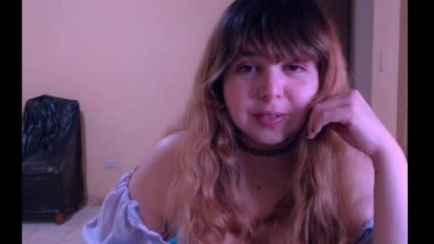Snapshot of milky_marilynne chatting on 03.03.25 Marilynne online show from 03.03.25