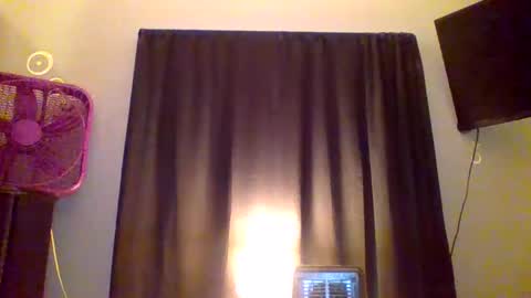 Pretty wet brown online show from 12.29.24