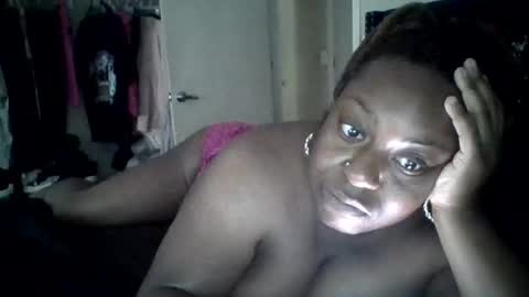 Snapshot of milkyway5555 chatting on 06.24.26 Pretty wet brown online show from 06.24.26