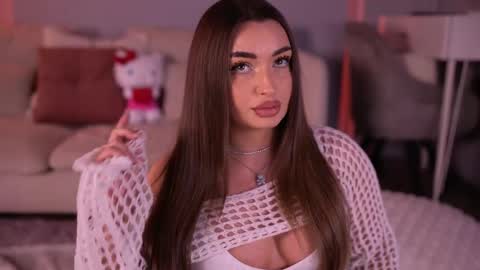 Milla online show from 04.10.26