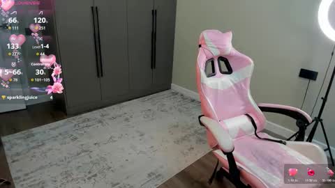 millaa_bella online show from 03.12.26