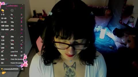 Snapshot of millandiux chatting on 02.09.26 millandiux online show from 02.09.26