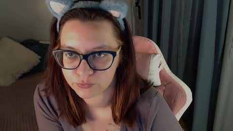 Milla online show from 04.10.26