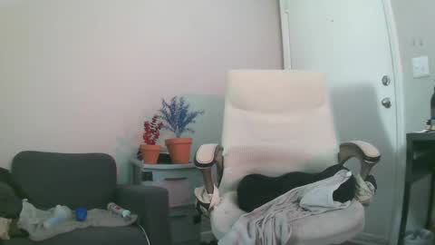 millenamoo online show from 09.09.25