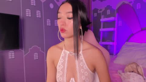 Snapshot of millieskinny_ chatting on 03.31.26 Ana Maria online show from 03.31.26