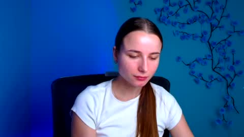 Snapshot of milly_liss chatting on 07.07.26 Milly online show from 07.07.26