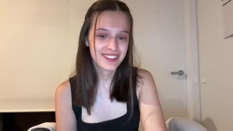 Snapshot of millypetite chatting on 10.07.25 Milly online show from 10.07.25