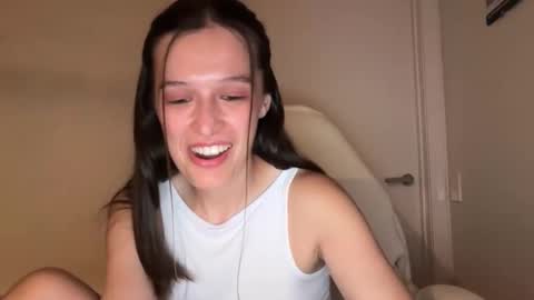 Snapshot of millypetite chatting on 10.23.25 Milly online show from 10.23.25