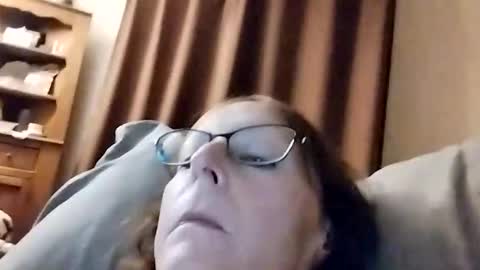 miloanj online show from 04.28.26