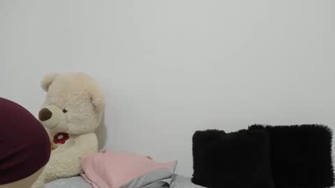 Snapshot of milocouple_ chatting on 10.28.25 Milo online show from 10.28.25