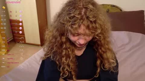 milounee online show from 04.17.26