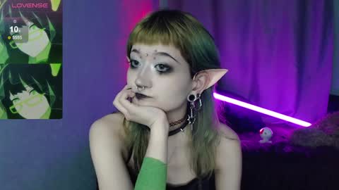 Snapshot of milten_trish chatting on 05.12.26 milten_trish online show from 05.12.26