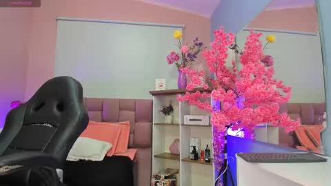  Milu Belucci  online show from 10.14.25