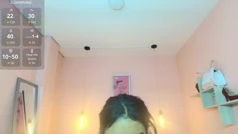 milu_carbajal_x online show from 12.17.25