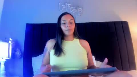 Snapshot of milu_dh chatting on 07.15.26 milu_dh online show from 07.15.26