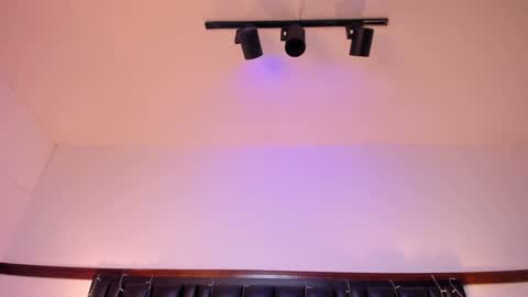 Milu Wallace  online show from 12.13.24