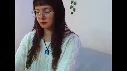 mily_baker online show from 03.07.25