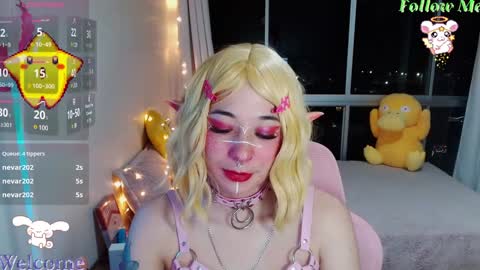 mily_milk_ online show from 12.08.24