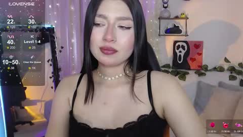 Snapshot of mily_thomson_b chatting on 11.27.25 Mily online show from 11.27.25