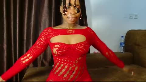 Snapshot of mimiluv6 chatting on 02.19.26 mimi online show from 02.19.26