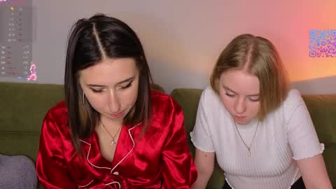 MilaBlack and  StacyBlonde Today unboxing Lovens OMG online show from 04.06.26