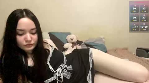 Snapshot of mimipurr chatting on 11.21.25 mimipurr online show from 11.21.25