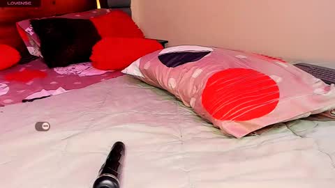 mimirodriguezz online show from 03.03.25