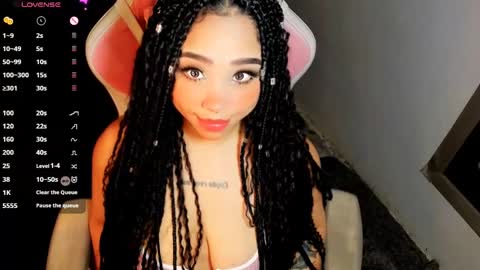 mimirodriguezz online show from 03.11.25